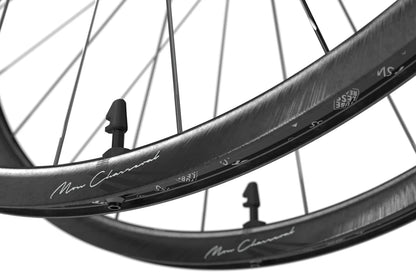 DT SWISS PRC 1100 DICUT MON CHASSERAL 24 DISC WHEELSET